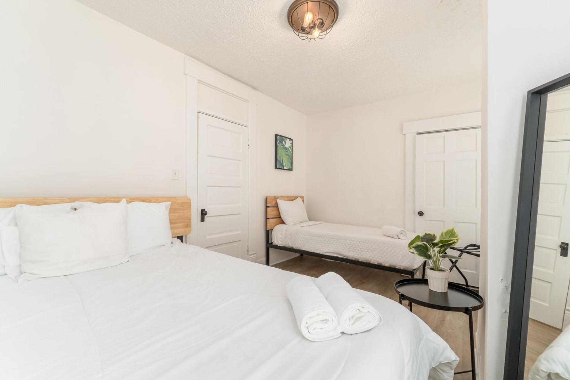 Villa Housepitality - The Madison House - Brand New Columbus Esterno foto